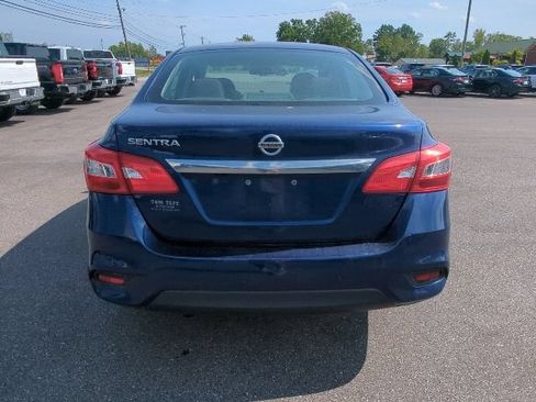 Used 2019 Nissan Sentra S FWD image 10