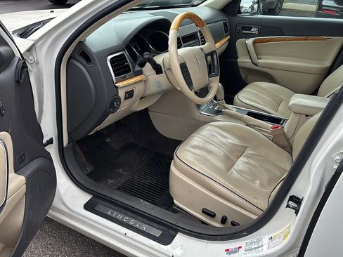 Used 2012 Lincoln MKZ FWD image 10