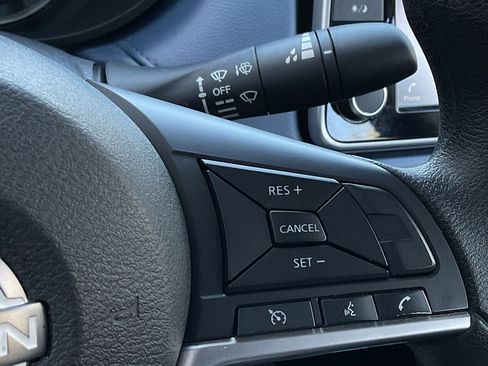 Used 2025 Nissan Versa SV image 22