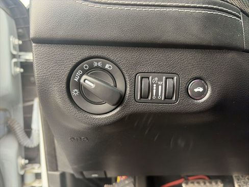 Used 2021 Dodge Charger SRT Hellcat w/ Carbon/Suede Interior Package image 15