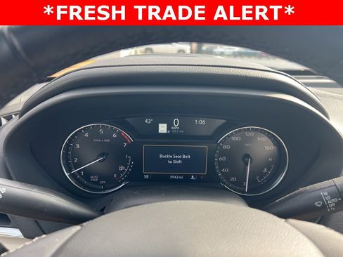 Used 2025 Cadillac CT4 Premium Luxury image 6