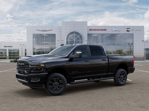 New 2026 RAM 2500 Laramie w/ Night Edition AWD/4WD image 17