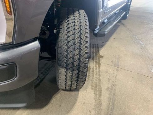 New 2026 Ford F250 Lariat w/ Black Appearance Package AWD/4WD image 10