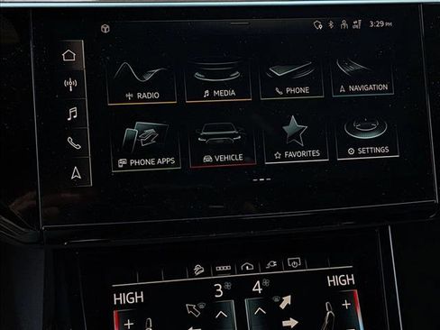 Certified 2024 Audi Q8 e-tron Premium Plus image 11