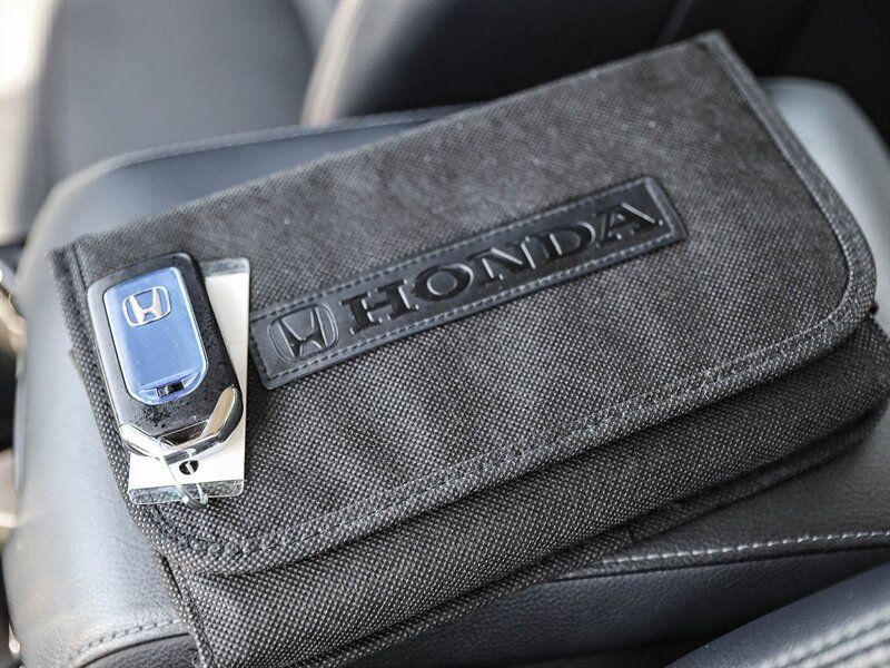 Used 2019 Honda Clarity Plug-In Hybrid image 34