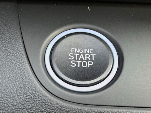 Certified 2025 Hyundai Elantra N image 29