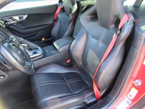 Used 2016 Jaguar F-TYPE Coupe RWD image 14