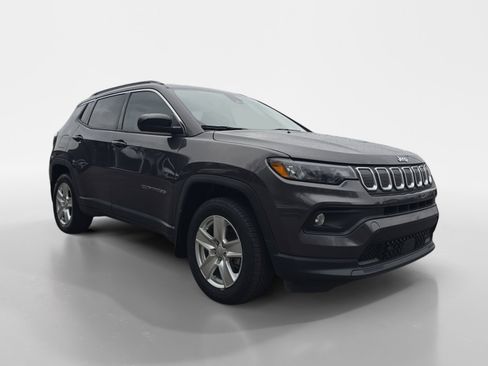 Used 2022 Jeep Compass Latitude w/ Convenience Group image 7