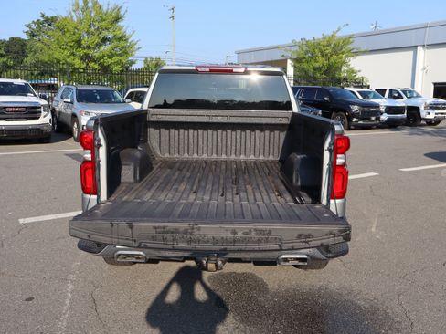Used 2024 Chevrolet Silverado 1500 LTZ w/ Z71 Off-Road Package AWD/4WD image 13