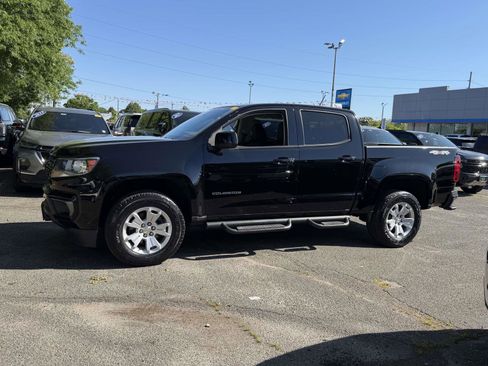 Used 2022 Chevrolet Colorado LT w/ Luxury Package AWD/4WD image 3