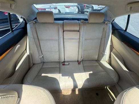 Used 2013 Lexus ES 300h w/ Luxury Pkg FWD image 44