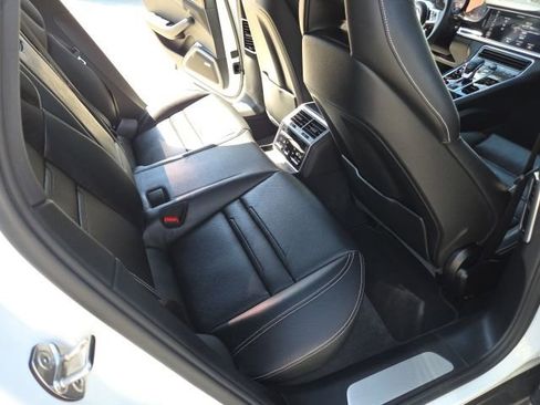 Used 2020 Porsche Panamera 4 AWD/4WD image 19
