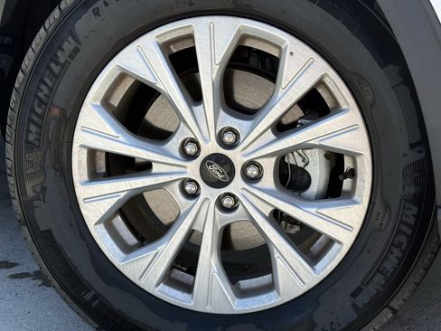 Used 2024 Ford Escape Active FWD image 8