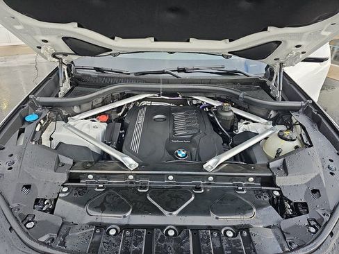 Used 2023 BMW X5 xDrive40i w/ Climate Comfort Package image 31