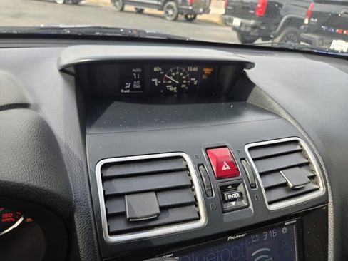 Used 2016 Subaru WRX Premium image 8