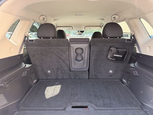 Used 2019 Nissan Rogue S w/ Special Edition Package AWD/4WD image 31