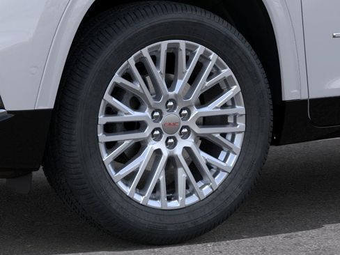 New 2026 GMC Acadia Denali w/ Super Cruise Package FWD image 9