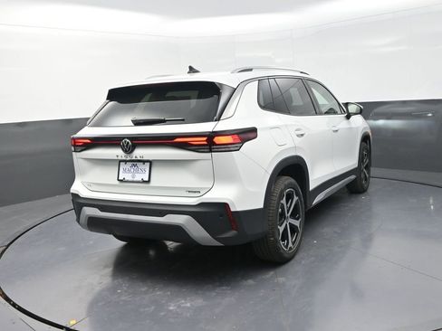 New 2026 Volkswagen Tiguan SE AWD/4WD image 10