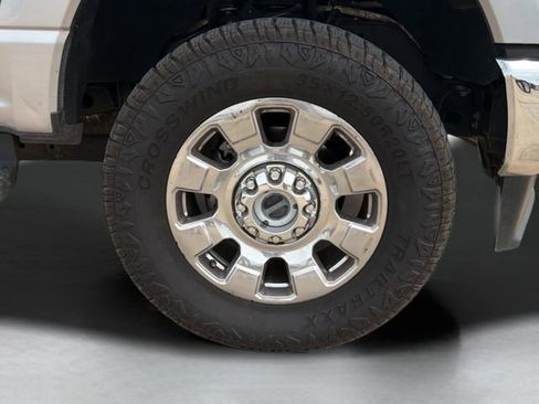 Used 2023 Ford F250 Lariat w/ Chrome Package AWD/4WD image 9