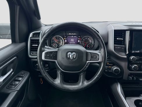 Used 2020 RAM 1500 Big Horn AWD/4WD image 14