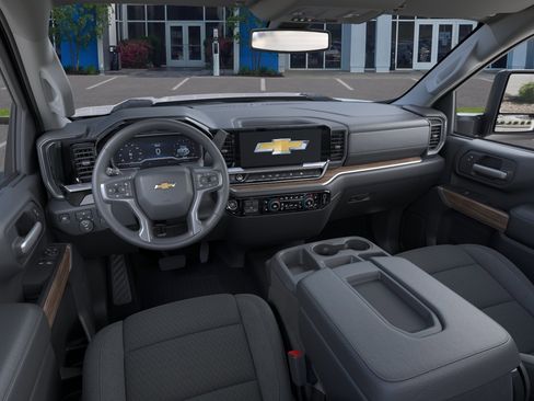 New 2026 Chevrolet Silverado 2500 LT AWD/4WD image 17