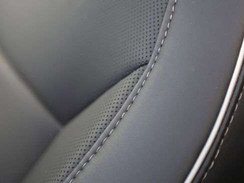 Used 2024 Tesla Cybertruck AWD Crew Cab image 43