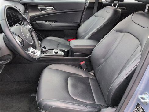 Used 2023 Kia Sportage EX image 16