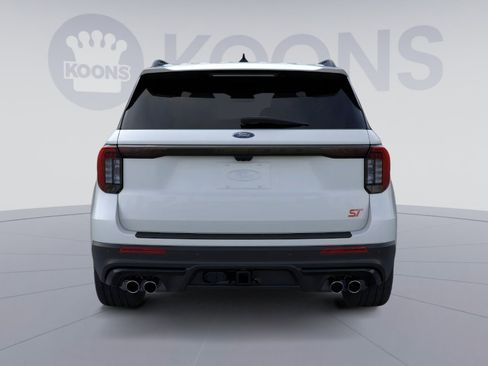 New 2026 Ford Explorer ST image 7