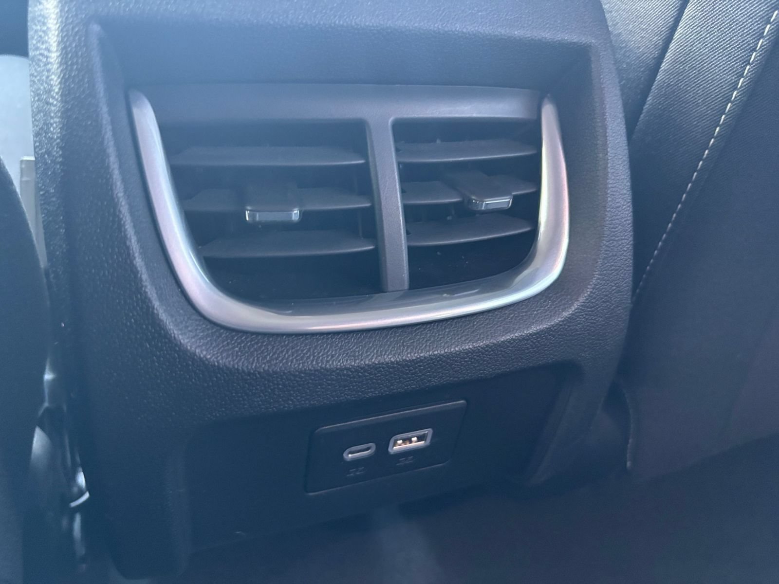 Used 2026 Chevrolet Blazer LT FWD image 22