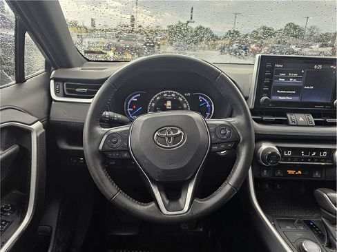 Used 2021 Toyota RAV4 XSE w/ XSE Grade Weather Package AWD/4WD image 6