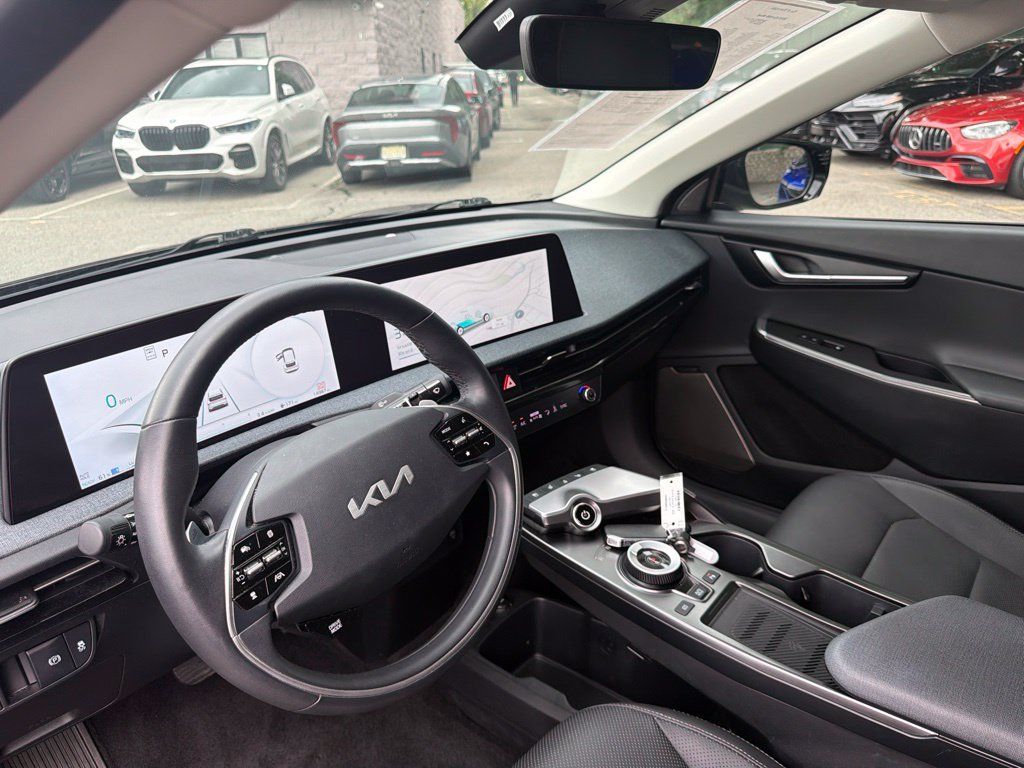 Used 2023 Kia EV6 Wind w/ Wind Technology Package AWD/4WD image 17