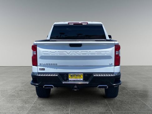 Used 2025 Chevrolet Silverado 1500 LT Trail Boss w/ Protection Package AWD/4WD image 4