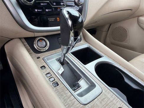 Used 2019 Nissan Murano SL w/ SL Technology Package image 32