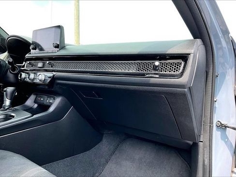 Used 2022 Honda Civic Sport image 12