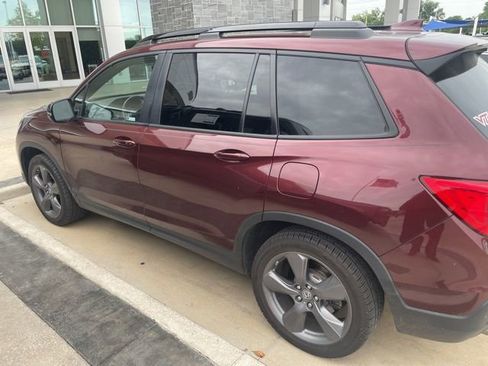Used 2021 Honda Passport Touring image 4