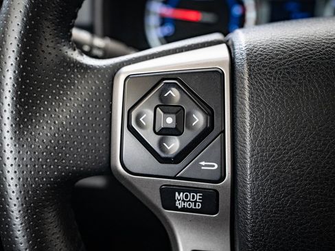 Used 2018 Toyota 4Runner Limited image 22