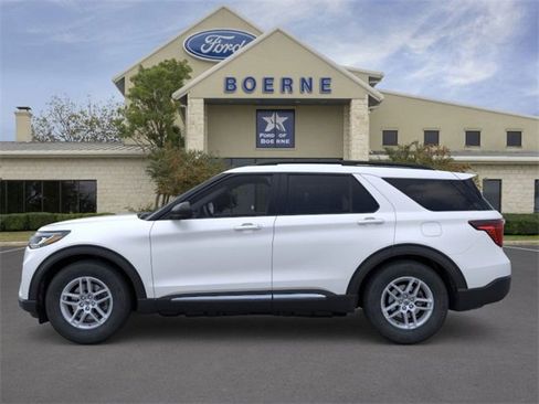 New 2025 Ford Explorer Active w/ Active Comfort Package image 3