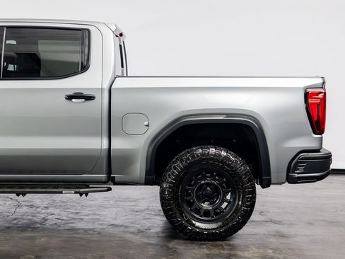 Used 2023 GMC Sierra 1500 AT4X w/ AT4X AEV Edition image 15