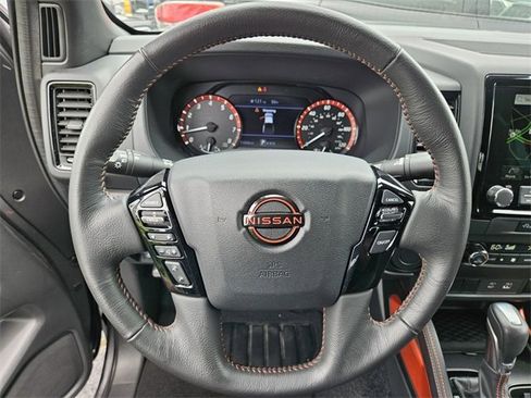 Used 2024 Nissan Frontier Pro-X image 16