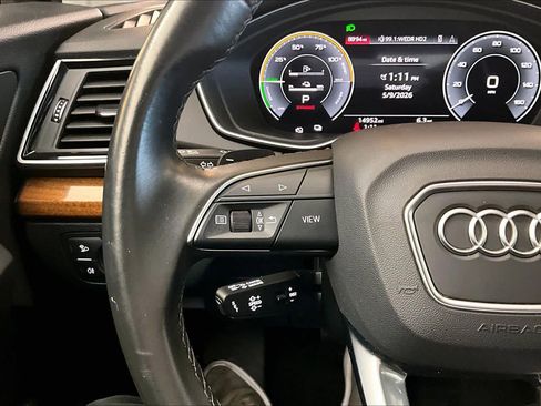 Used 2024 Audi Q5 e Premium Plus w/ Premium Plus Package AWD/4WD image 24