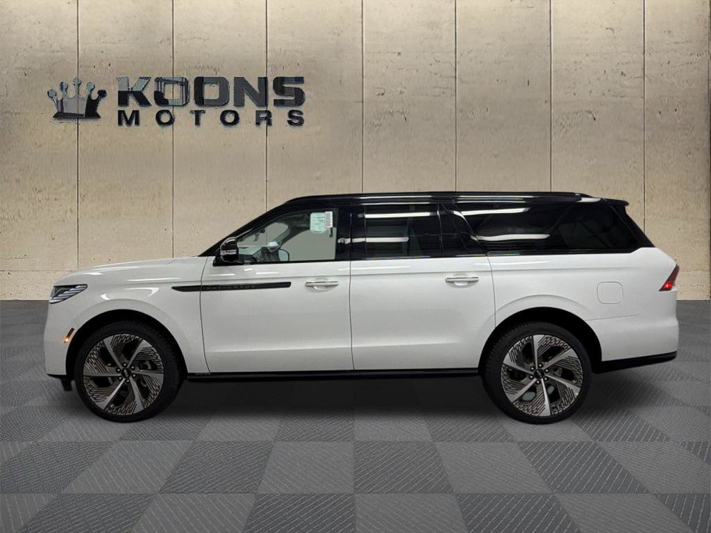 New 2027 Lincoln Navigator L Black Label w/ Black Label Special Edition AWD/4WD image 4