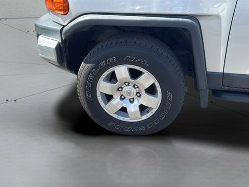 Used 2008 Toyota FJ Cruiser 4WD image 39