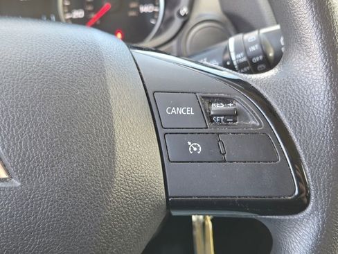 Used 2023 Mitsubishi Eclipse Cross ES AWD/4WD image 13
