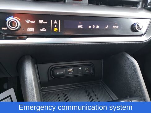 Used 2024 Kia Sportage EX image 23