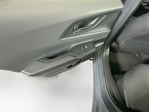 Used 2024 Toyota Prius LE FWD image 26