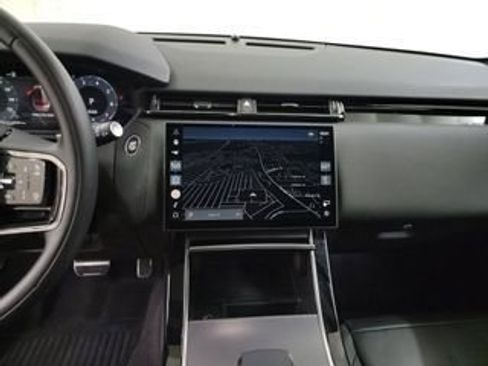 Used 2025 Land Rover Range Rover Velar Dynamic SE AWD/4WD image 4