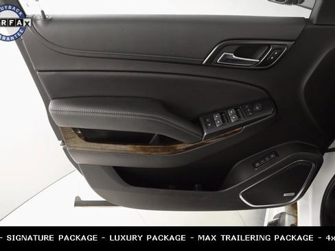 Used 2017 Chevrolet Suburban LT w/ LT Signature Package image 21