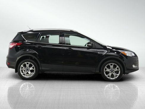 Used 2016 Ford Escape Titanium AWD/4WD image 6