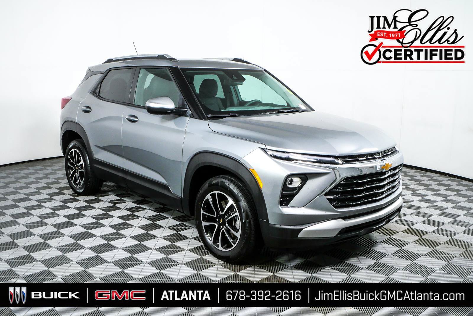 Used 2025 Chevrolet TrailBlazer LT AWD/4WD image 1