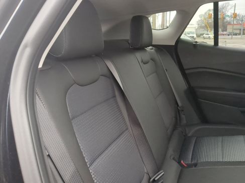 Used 2025 Chevrolet Trax LT w/ Driver Confidence Package image 24